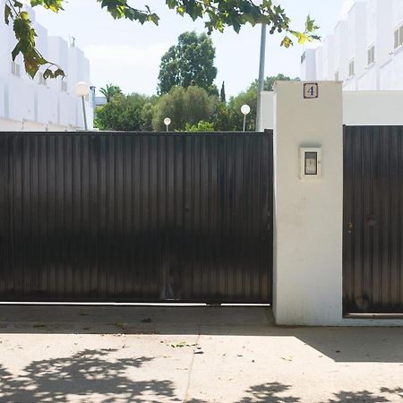 Villa La Casa De La Dehesa- Solo Familias Conil De La Frontera Exterior foto